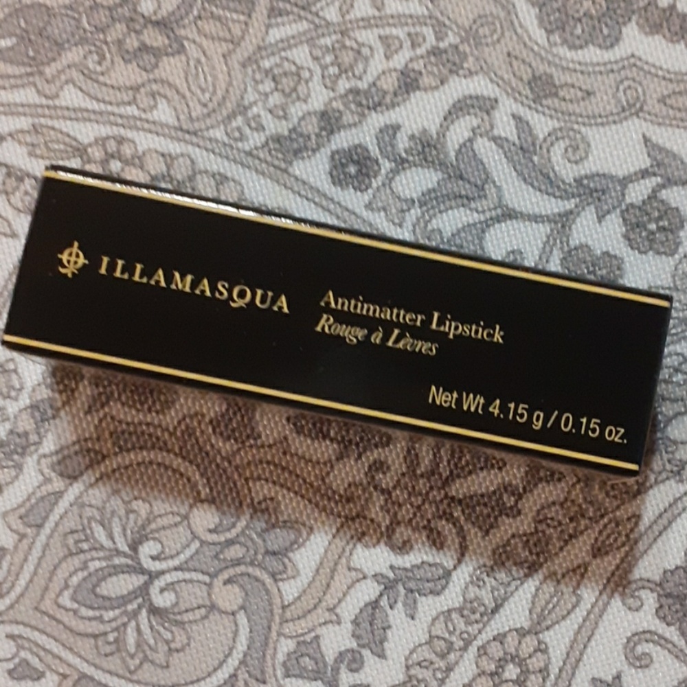 Illamasqua lipstick